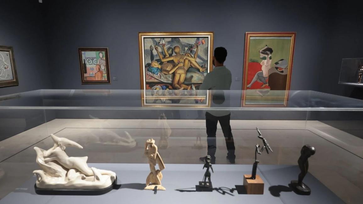 رحلة الجسد العاري في اسبانيا عبر قرن