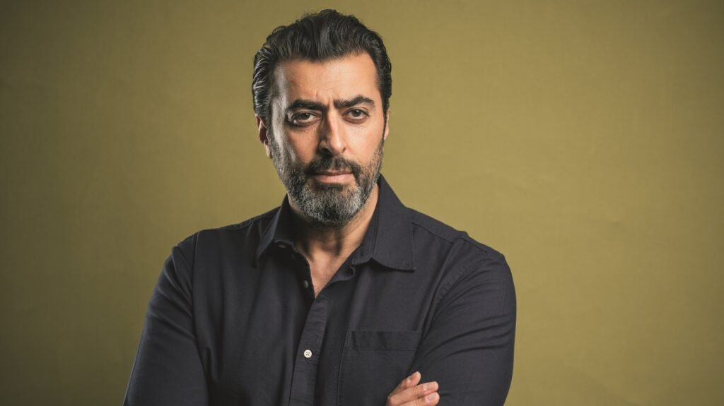 باسم ياخور لإعلامي