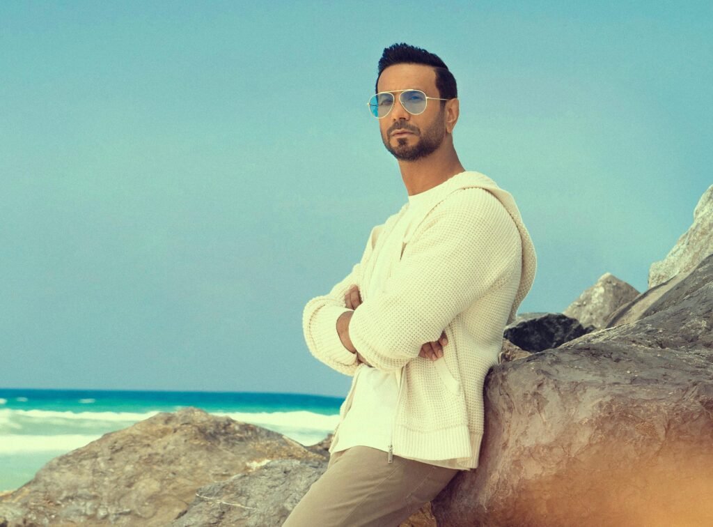 فايز السعيد يقدم أول أغنية باللهجة اللبنانية "إهتم فيّي"