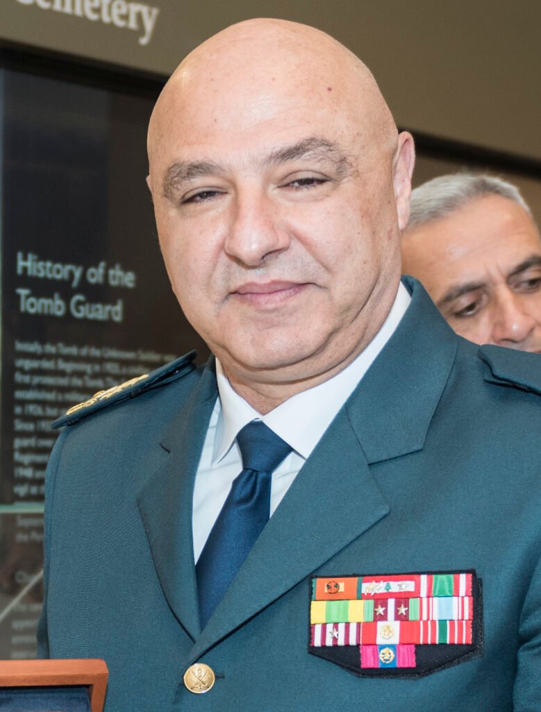 Joseph_Aoun_99_cropped-779x1024 نجوم لبنان يوجهون رسائل إلى عون على طريقتهم- فيديو