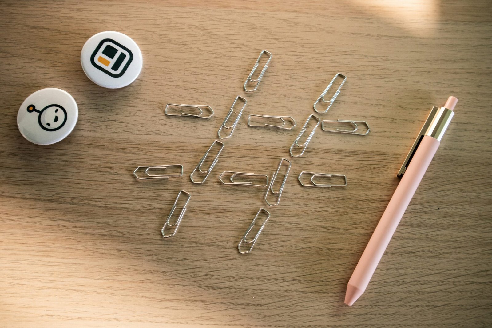 ما تأثير استخدام "الهاشتاغ" على منصات «التواصل»؟
