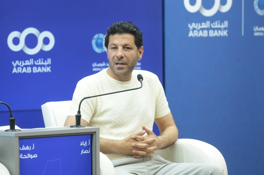 المنصة 100