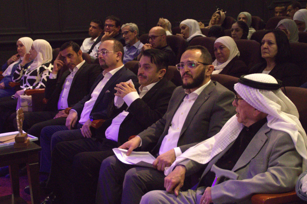101-1024x683 مثقفو الأردن يؤبنون محمود أبو عواد