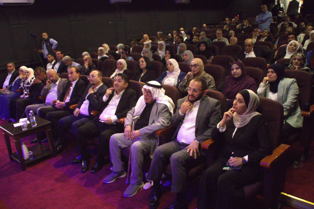 91-1024x683 مثقفو الأردن يؤبنون محمود أبو عواد