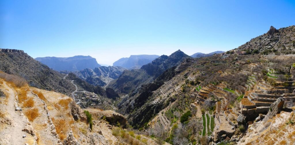 لعشاق-المغامرة-4-1024x504 لعشاق المغامرة .. أفضل وجهات Hiking في أبها