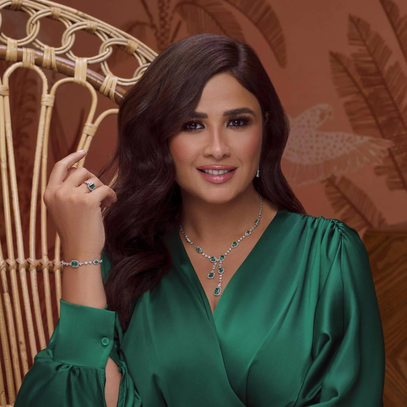 إعلامي شهير ينتقد أسلوب ياسمين عبد العزيز في الإعلانات