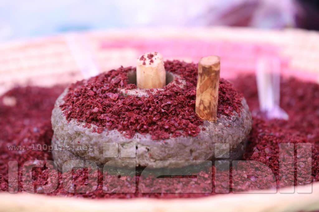 Image00002-1024x683 الأردن.. سوق جارا منصة للإبداع العماني- صور