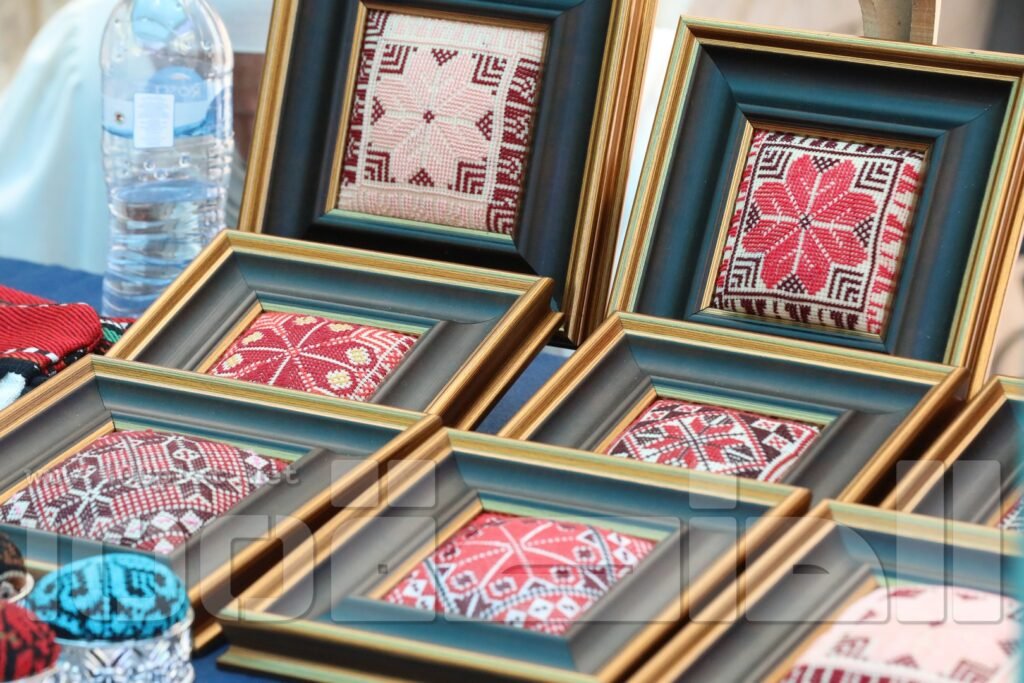 Image00017-1024x683 الأردن.. سوق جارا منصة للإبداع العماني- صور