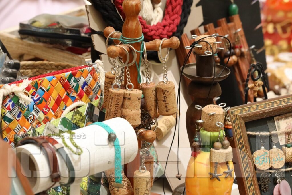 Image00035-1024x683 الأردن.. سوق جارا منصة للإبداع العماني- صور