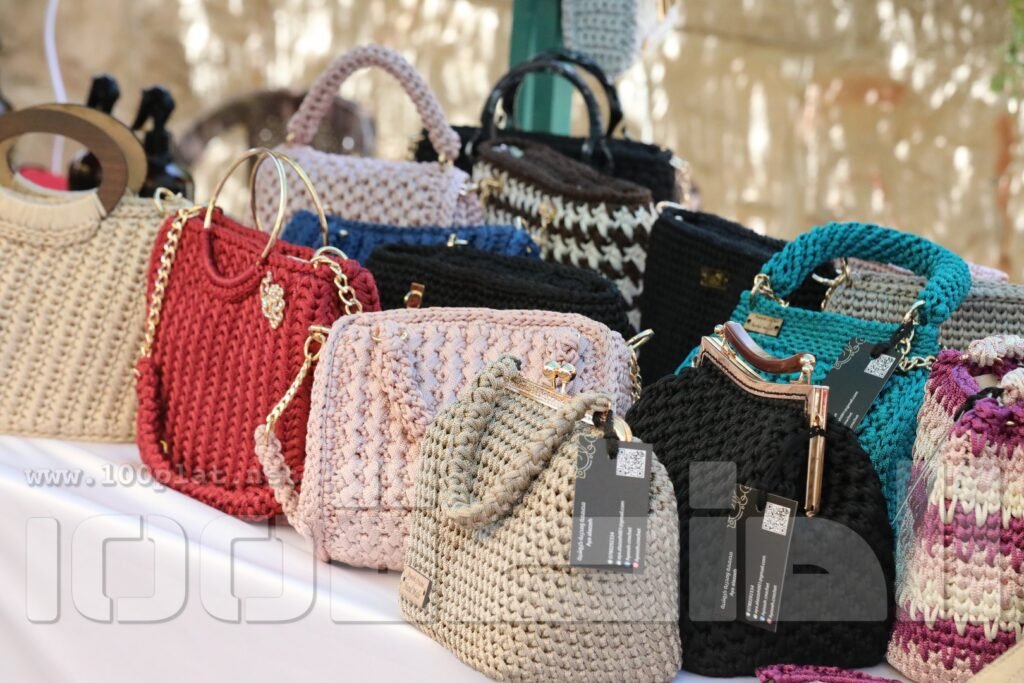 Image00040-1024x683 الأردن.. سوق جارا منصة للإبداع العماني- صور