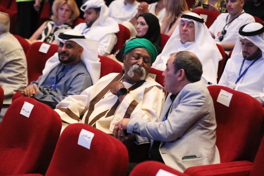 المنصة 100