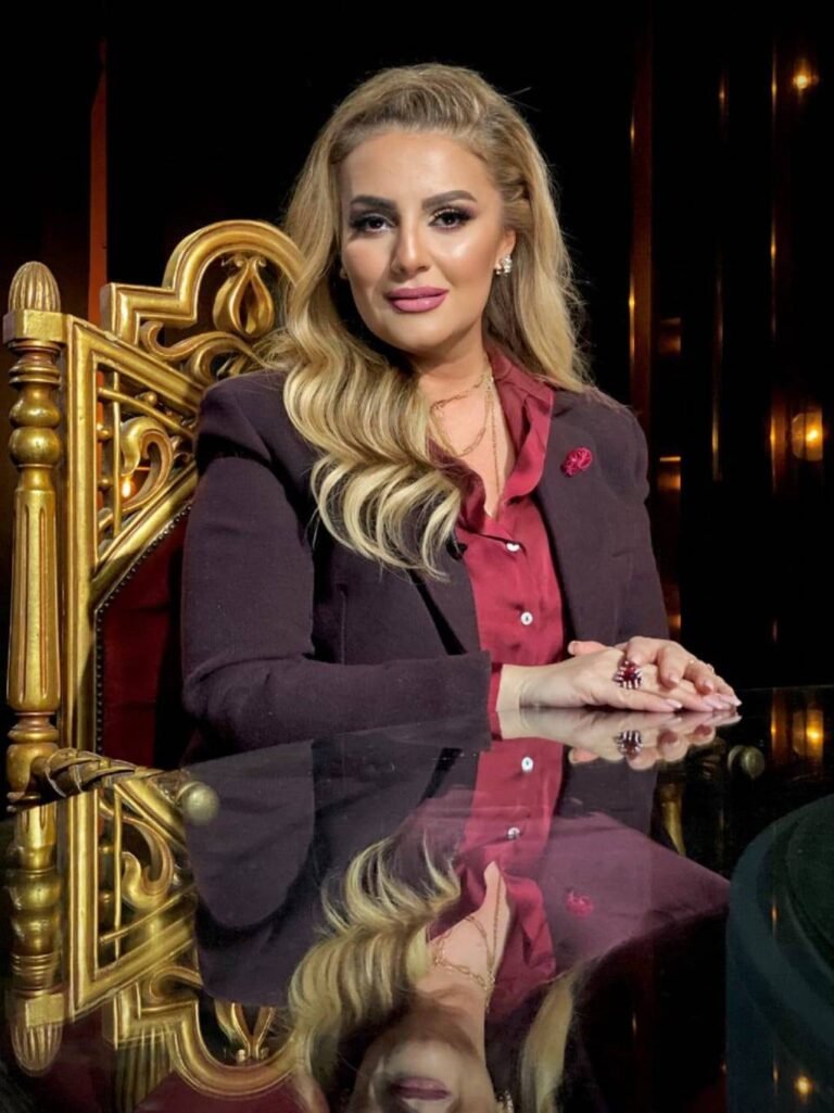 المنصة 100