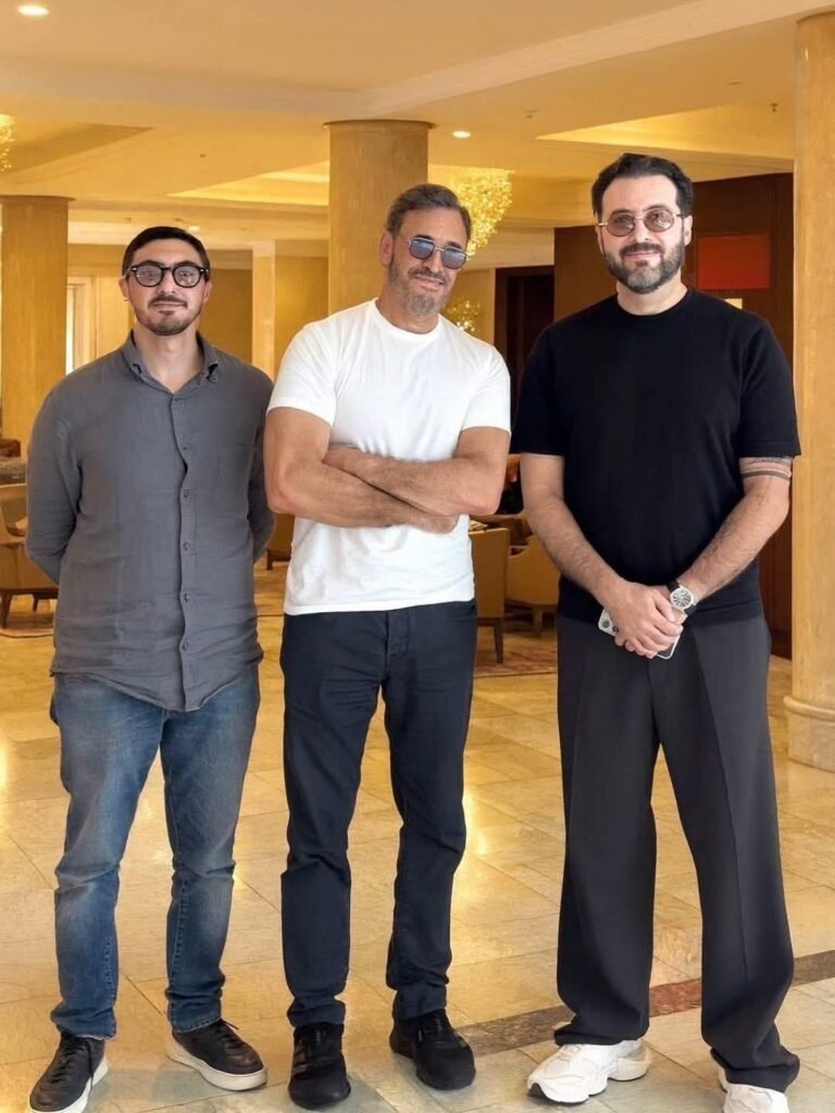 المنصة 100