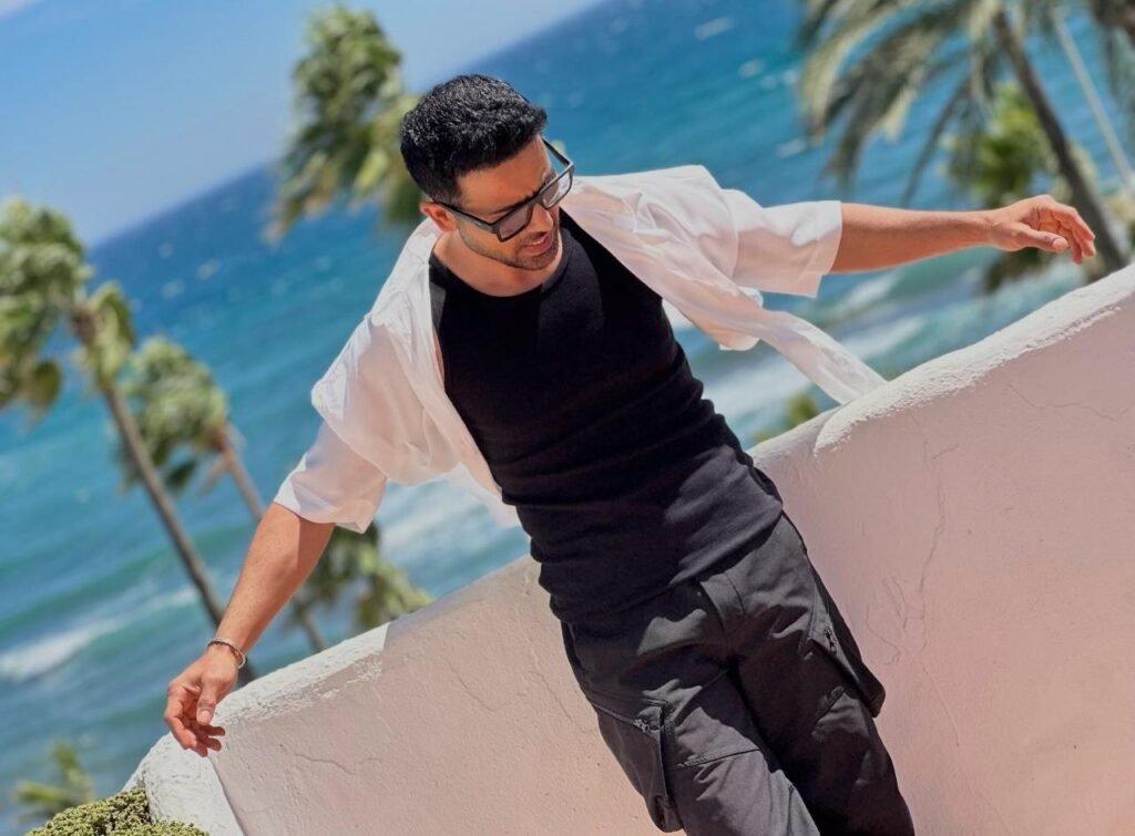 المنصة 100