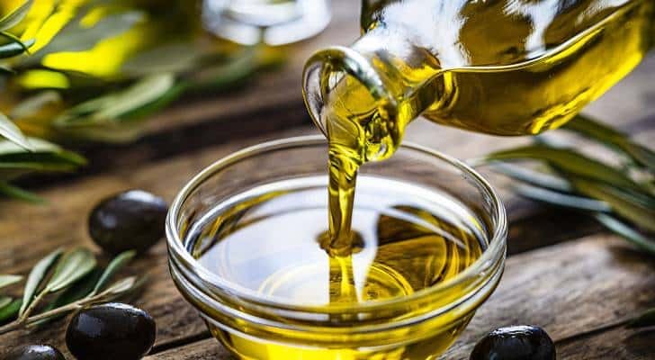 الأردن يسجل أعلى أسعار لزيت الزيتون عربياً رغم تحسن الإنتاج