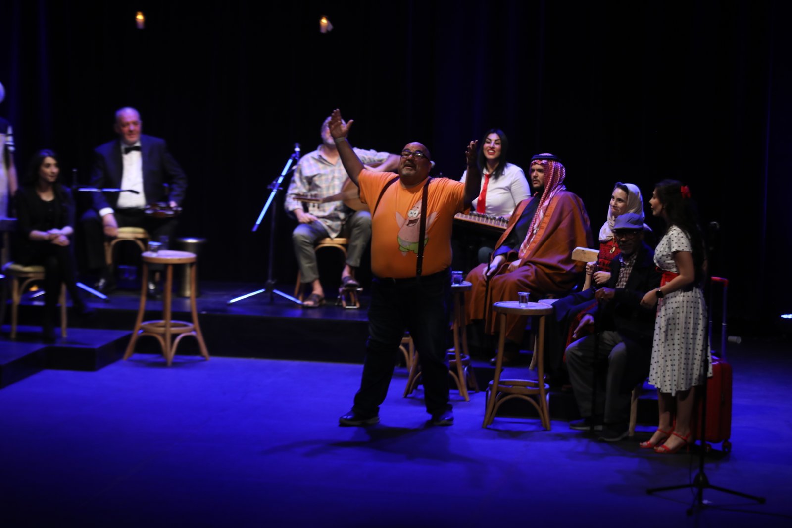 المنصة 100 