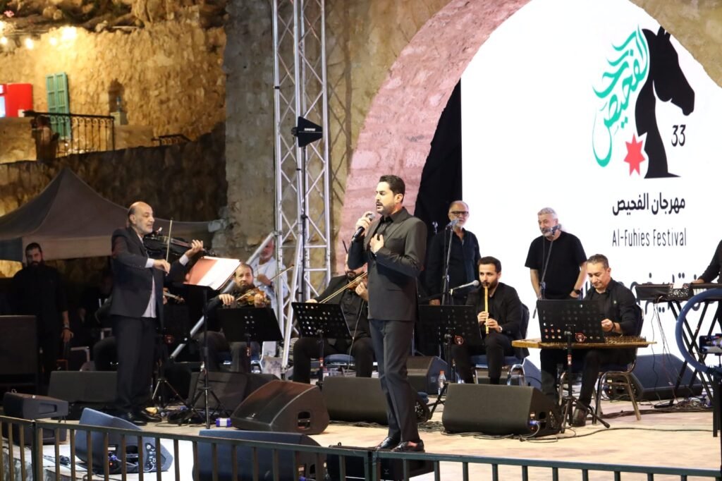 المنصة 100 