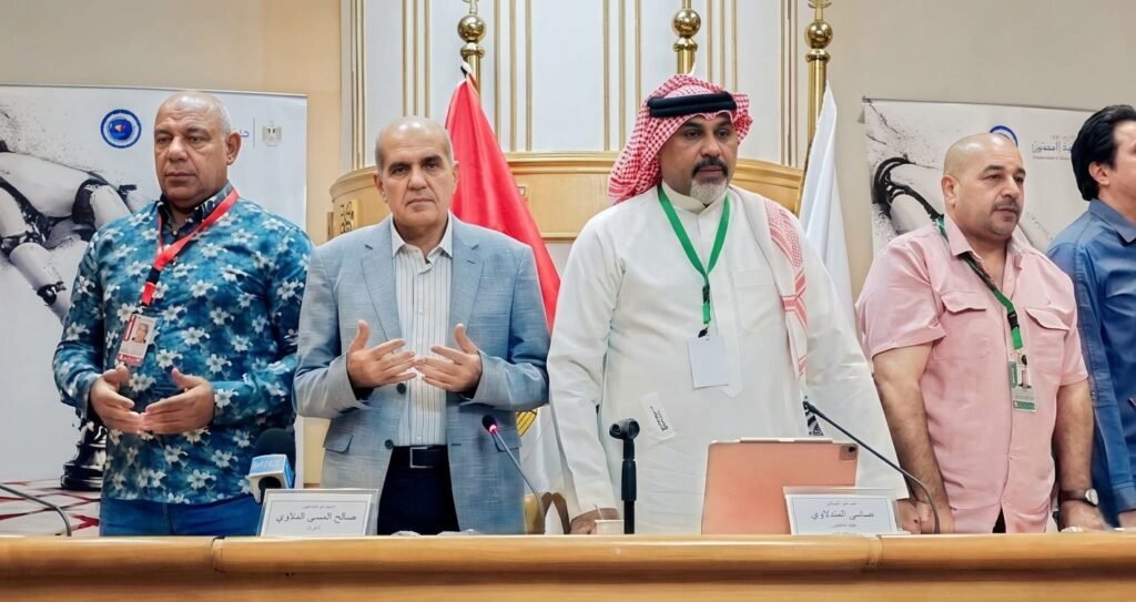 حين يخرج التجريب من القالب .. المسرح العربي يبحث عن هويته فوق الخشبة