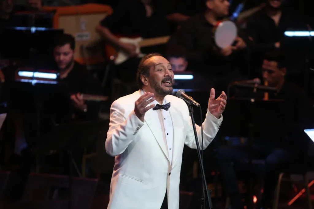 المنصة 100 